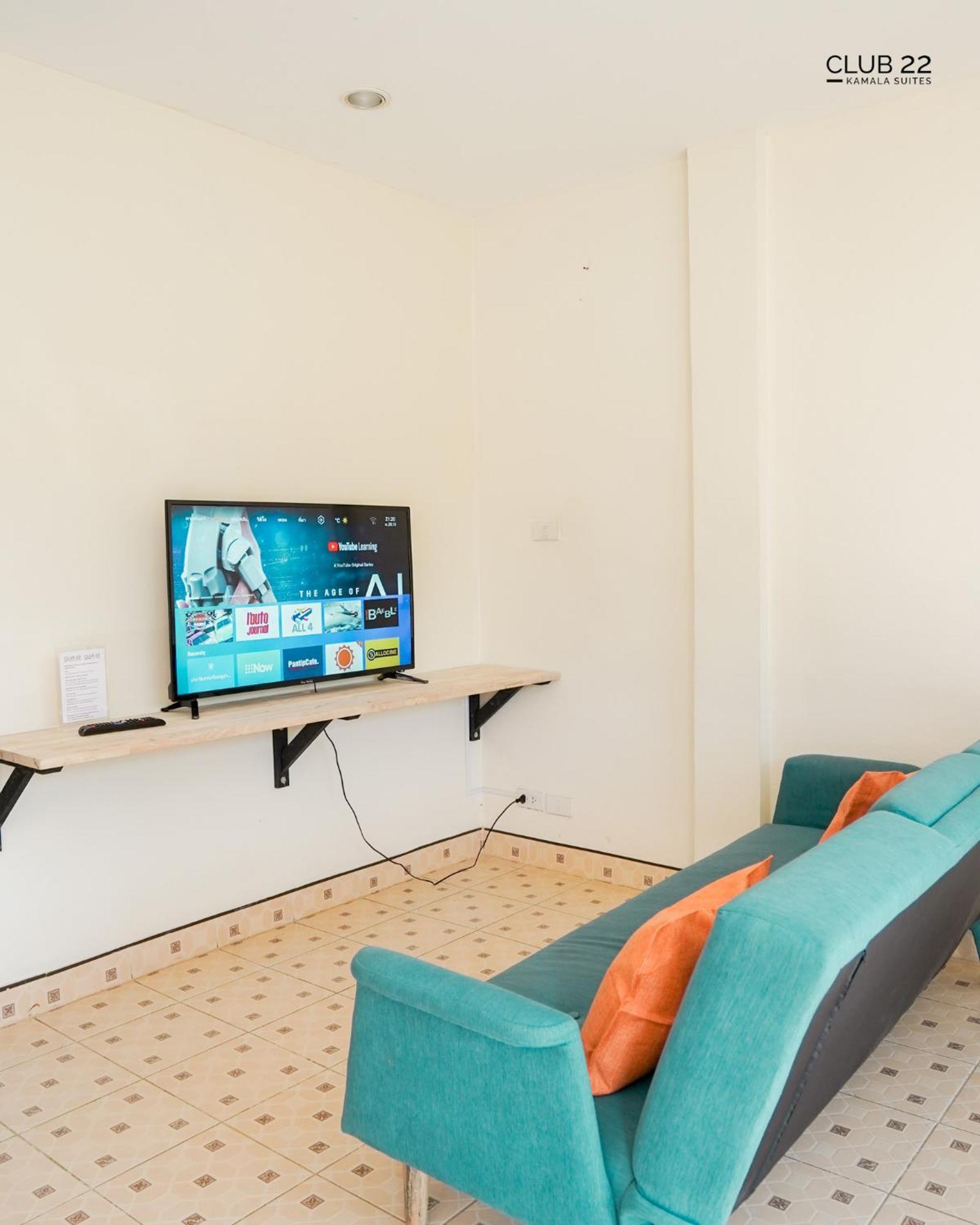 Club22 Kamala Suites, Bãi biển Kamala Ngoại thất bức ảnh
